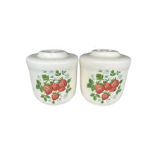 Load image into Gallery viewer, Strawberry Salt &amp; Pepper Set
